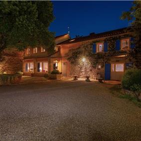 5 Bedroom Istrian Villa Estate with Large Pool and Gardens near Barban, Sleeps 12